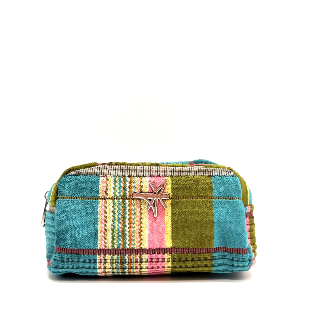 THE MAKE UP CASE #179