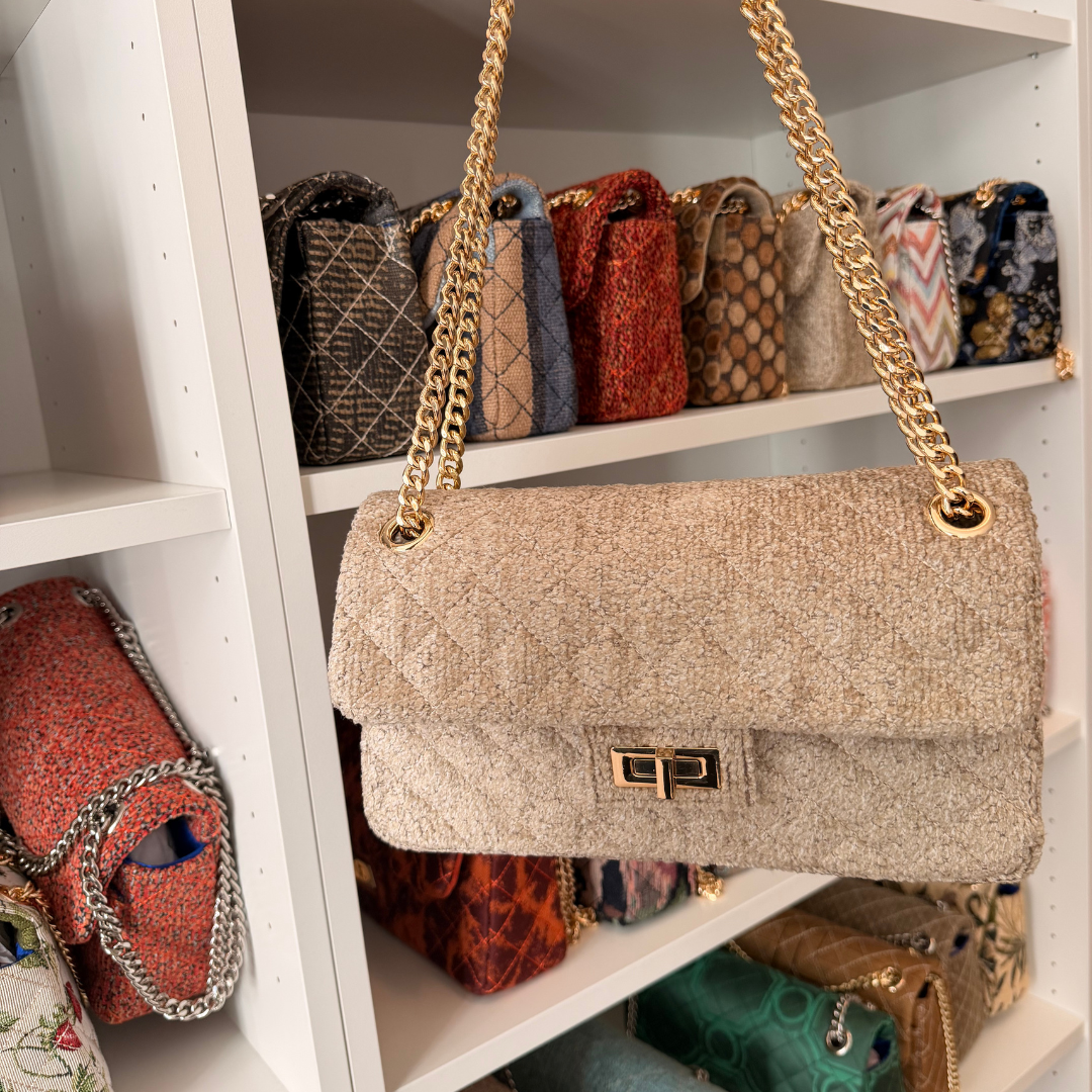 The Classic Nica #1684 – creme upcycled boucle shoulder bag, detail view 3
