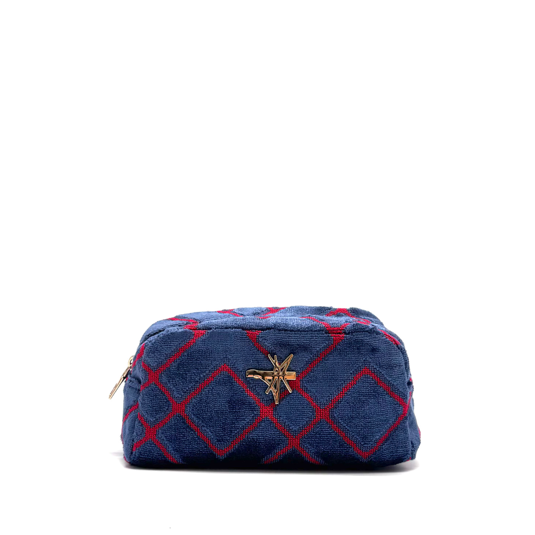 THE MAKE UP CASE #63