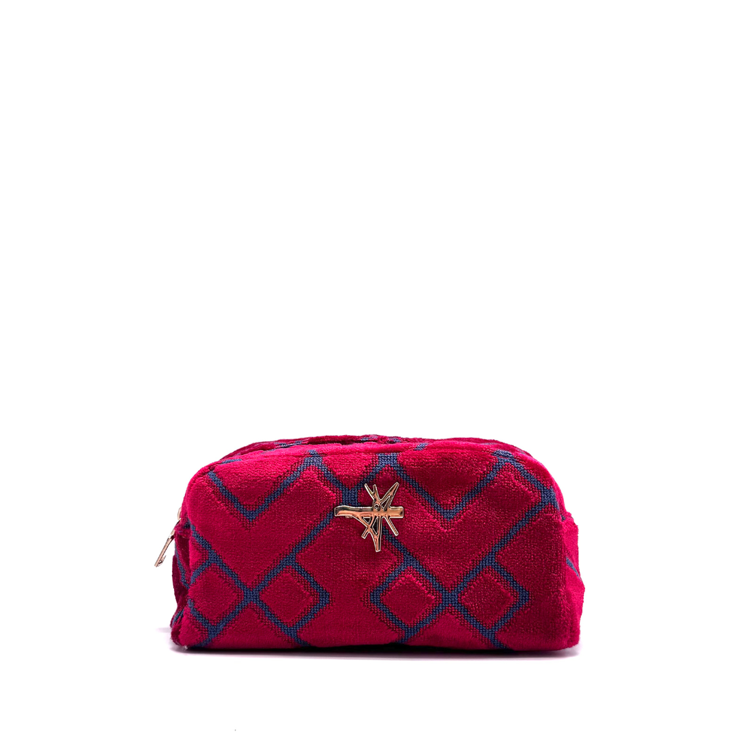 THE MAKE UP CASE #54