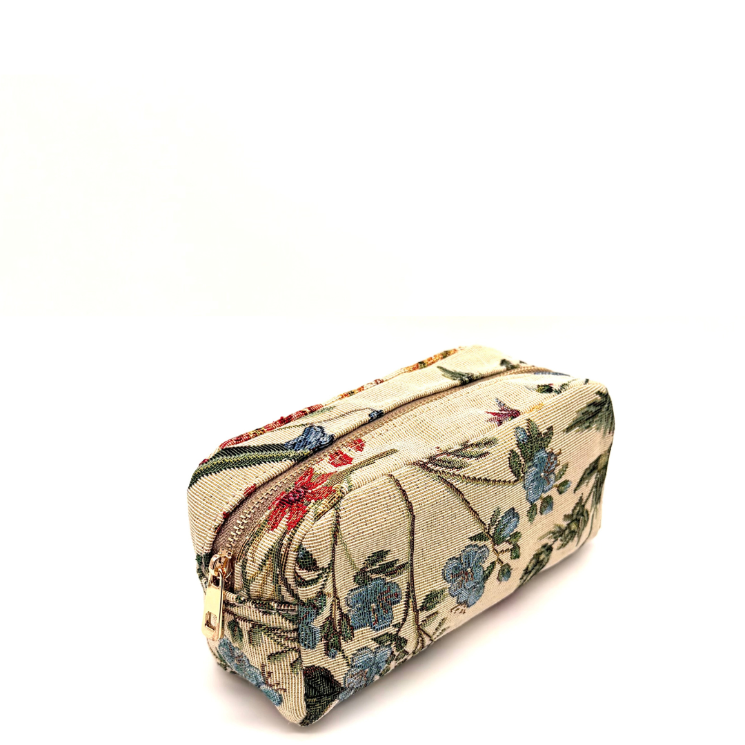 THE MAKE UP CASE #211